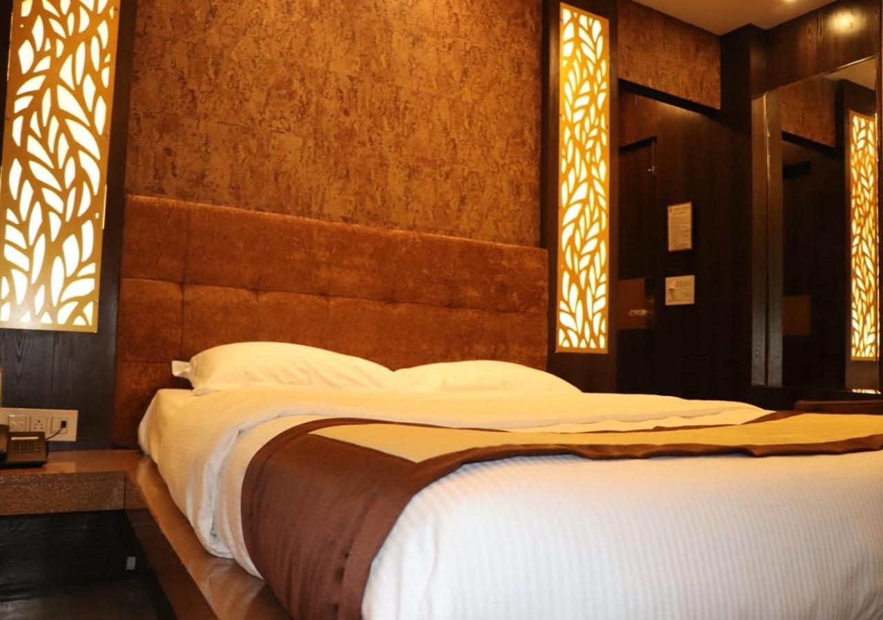 Hotel Angina Calcutta Exteriör bild